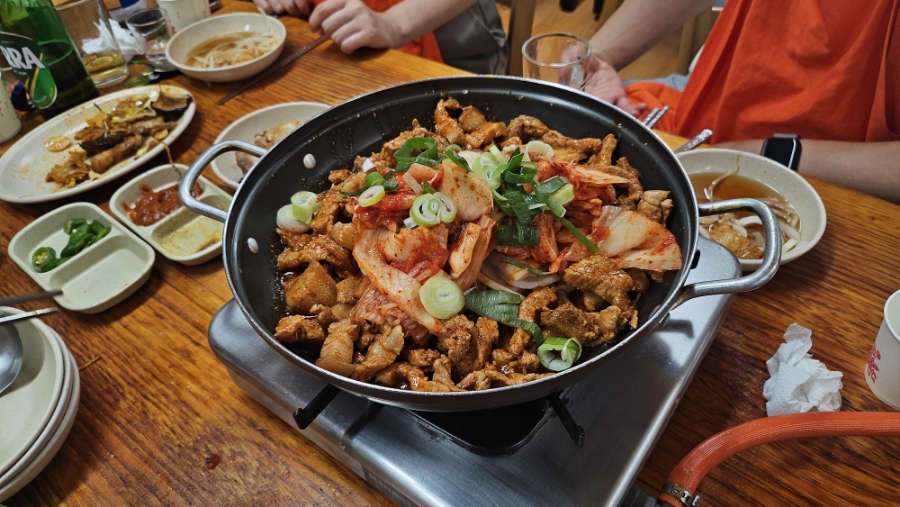 진토김치생고기 이미지