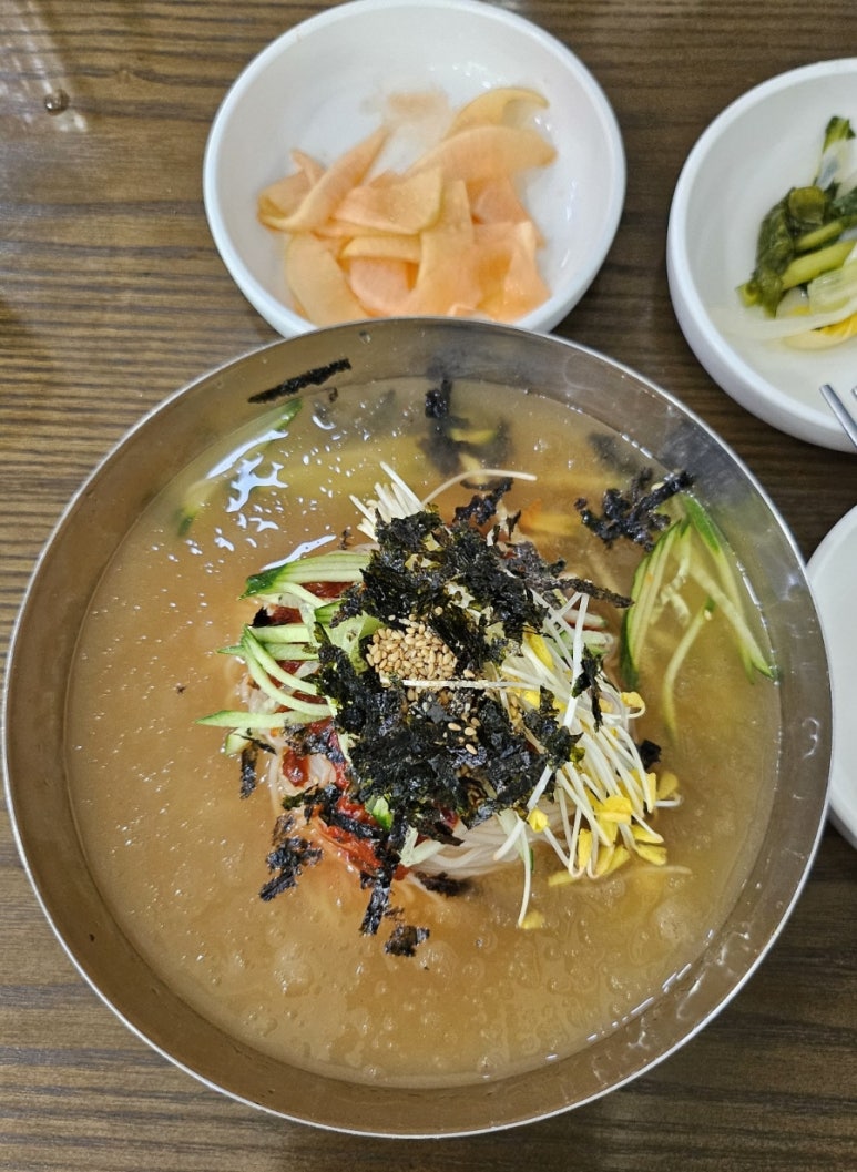 통메밀국수 이미지