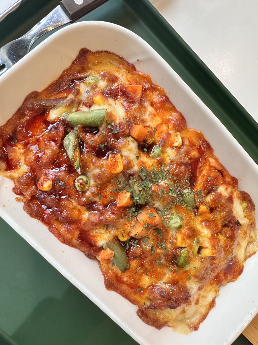 고래한입피자&비츠샐러드 이미지