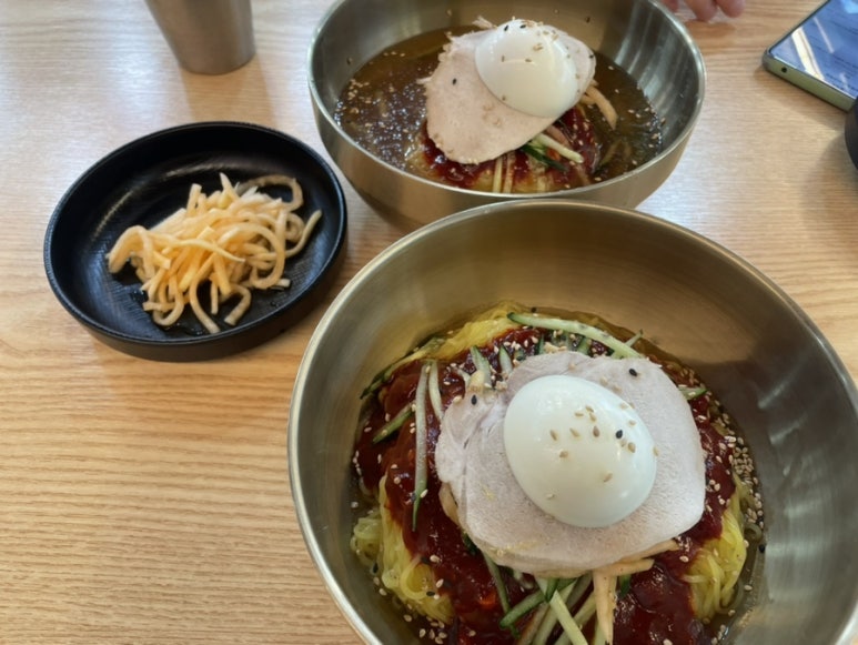 치자밀면 이미지
