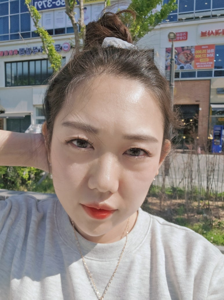 비비드앤래쉬 이미지