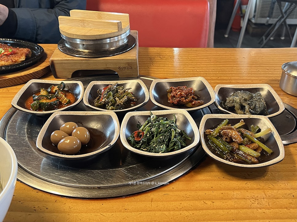 손칼국수보리밥한정식 이미지