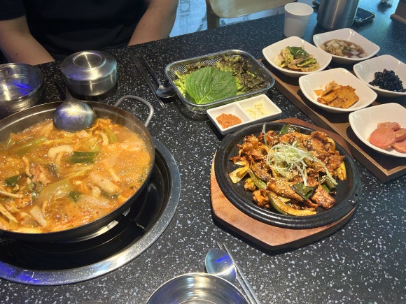 구이랑탕이랑 이미지