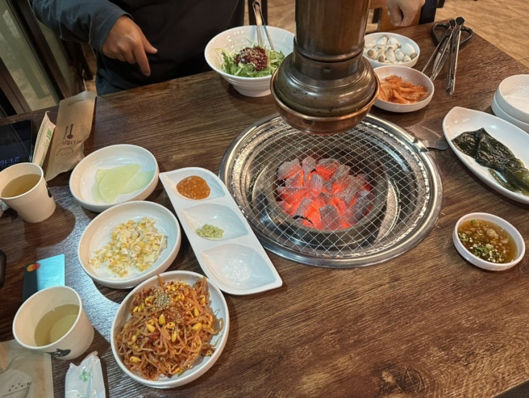 육터 이미지