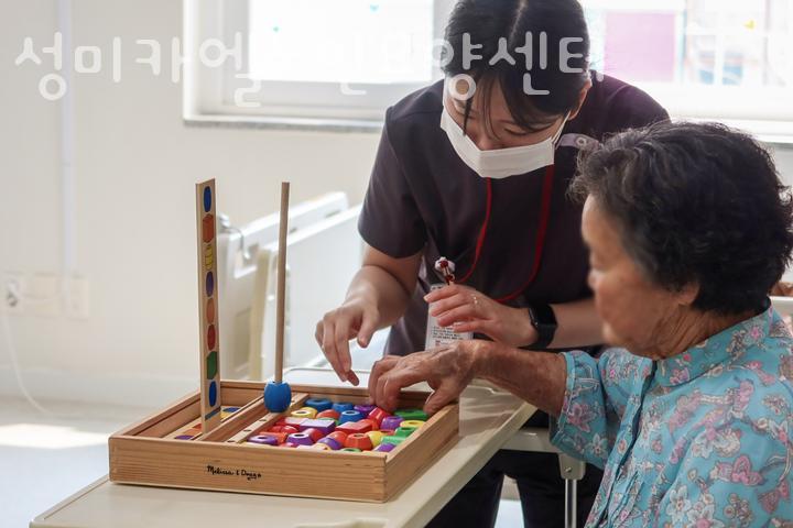 미카엘요양원 이미지