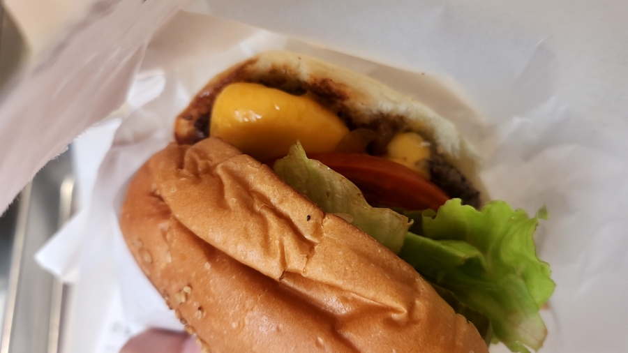 더 리얼치즈 버거 서초 이미지