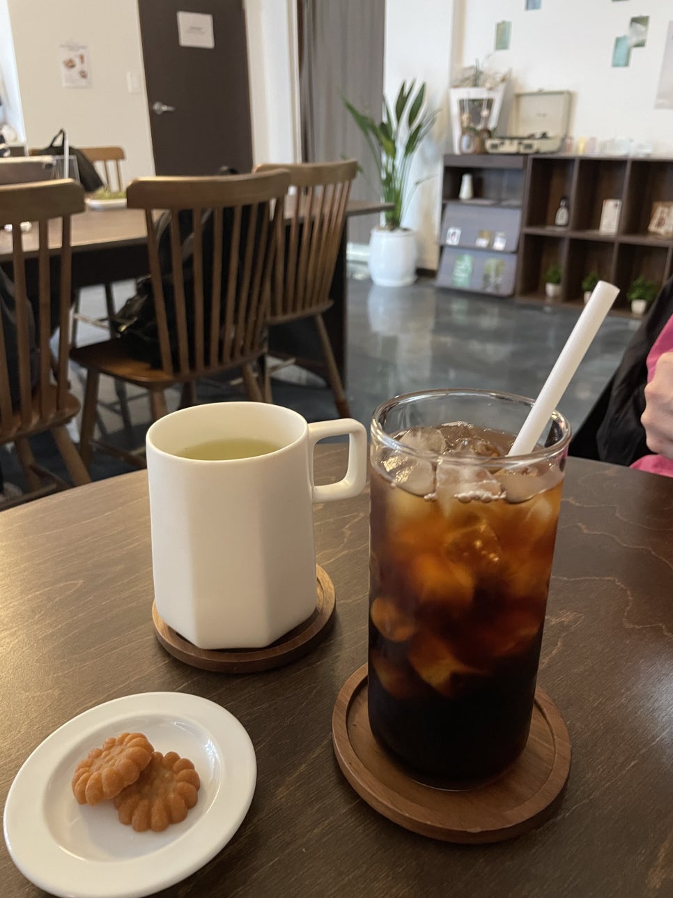 모란찻집 이미지