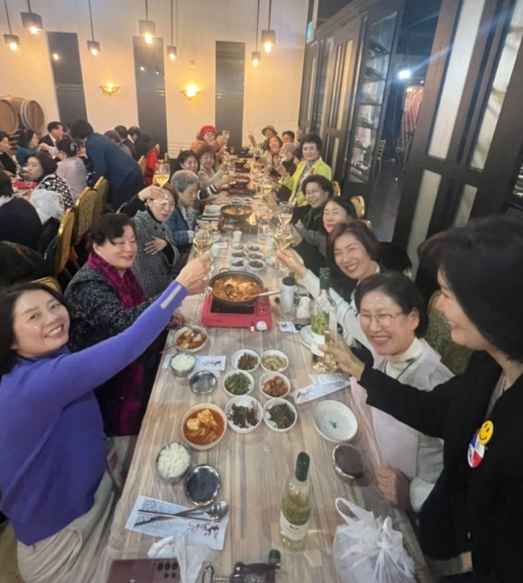 깨끗한 사람들 이미지
