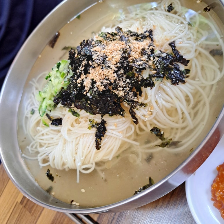 율하동잔치국수 이미지