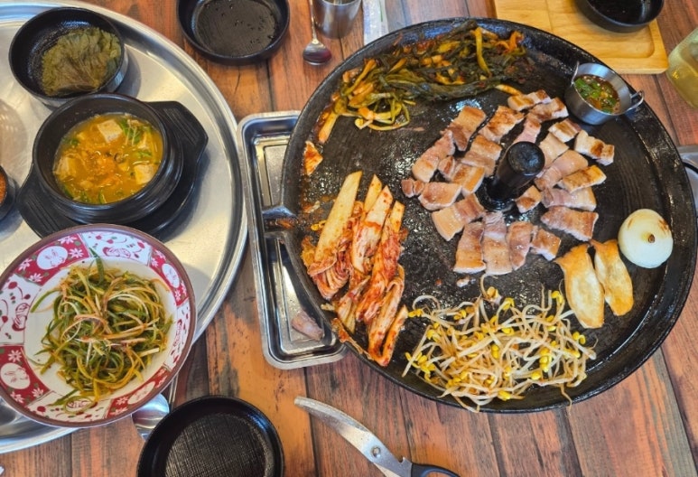 두정쪽파솥뚜껑삼겹살 이미지