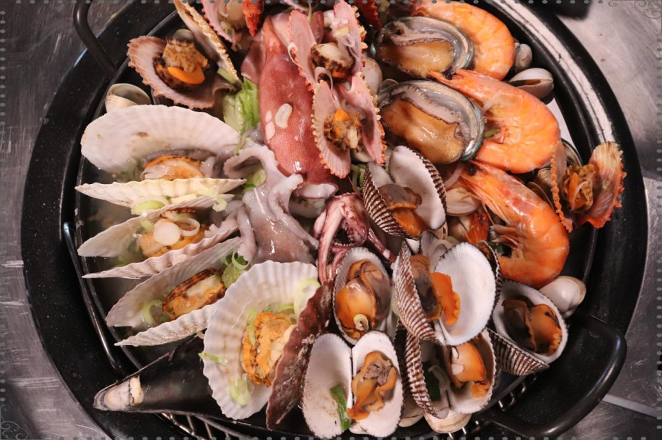 조개와칼국수 이미지