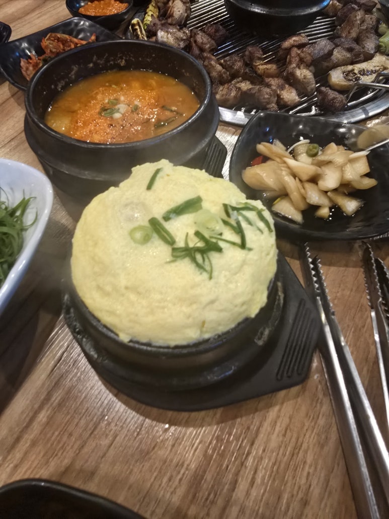 덕수아이흑돼지 이미지