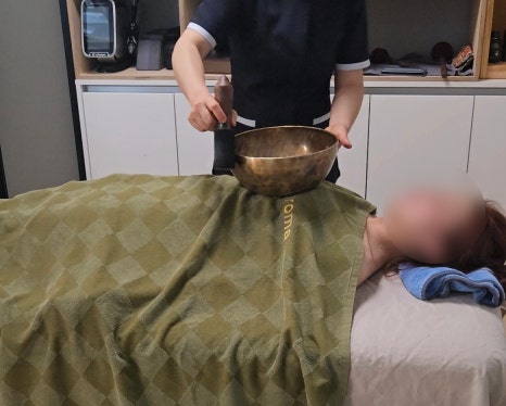 싱잉볼 에스테틱 이미지
