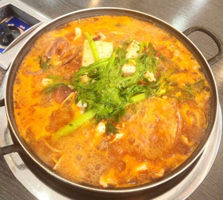 황성얼큰오징어찌개 이미지