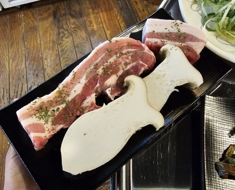 달동돼지달돈 이미지