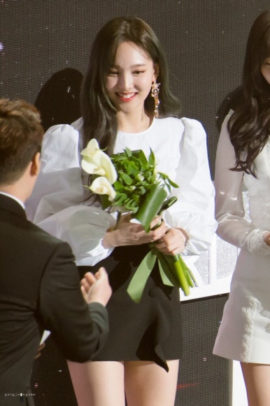 나연 이미지