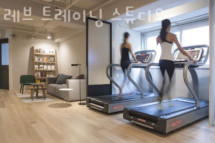 스튜디오레브 이미지