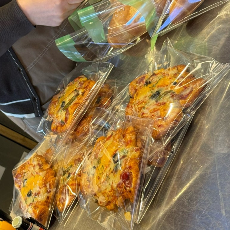아델라7 김해공항국제선점 이미지