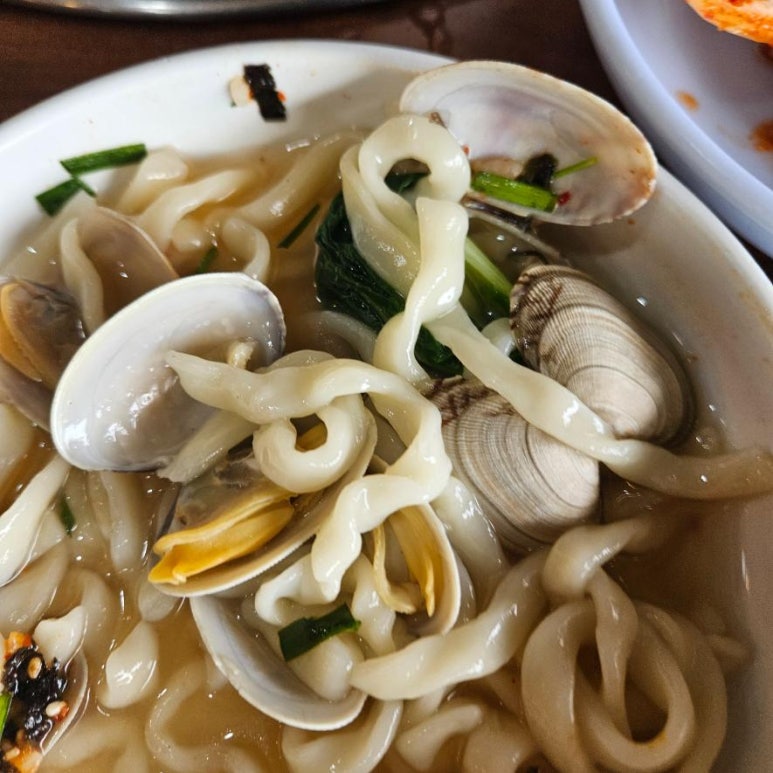 한끼칼국수 이미지