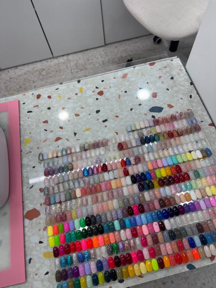 바르다;네일 이미지