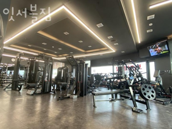 잇서블짐 이미지