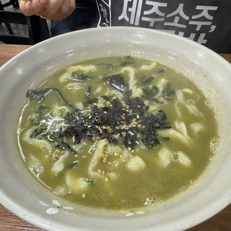대포칼제비 이미지