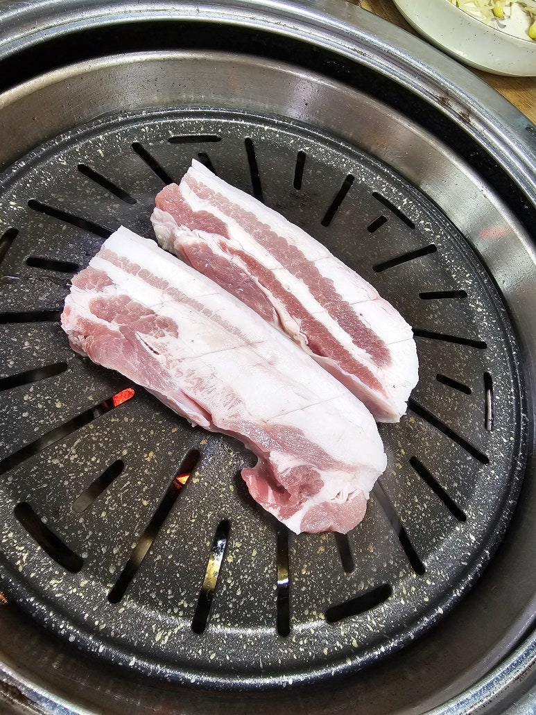 서봉산숯불갈비 이미지