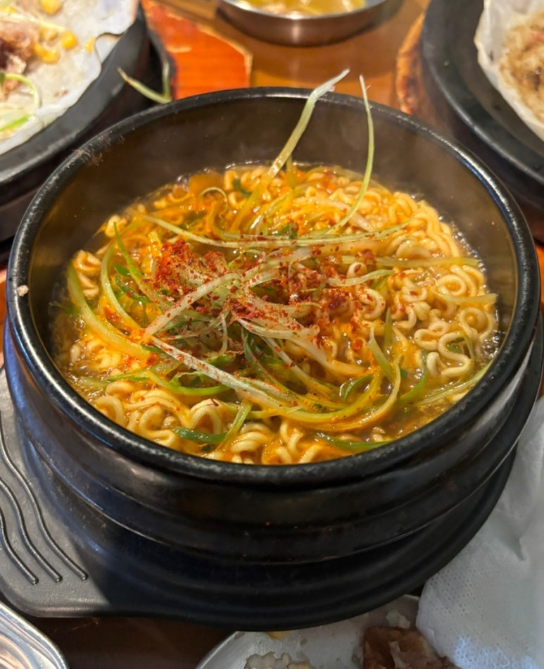 왕십리누룽지통닭구이 이미지
