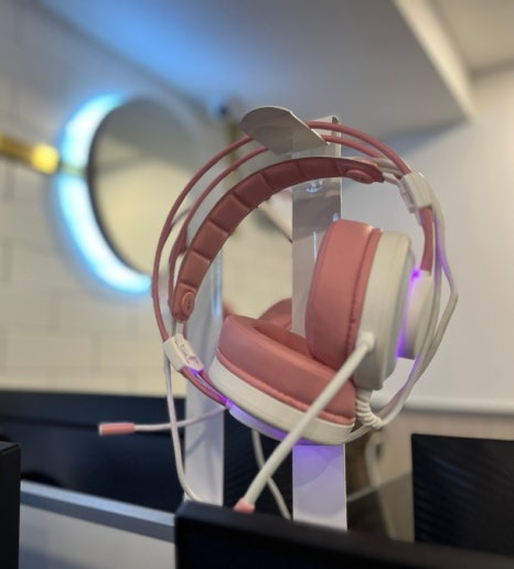 레벨업 PC CAFE 이미지
