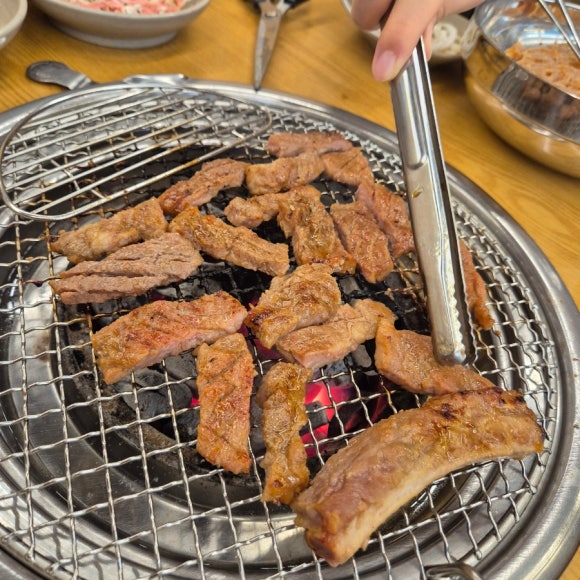 사또숯불갈비 이미지