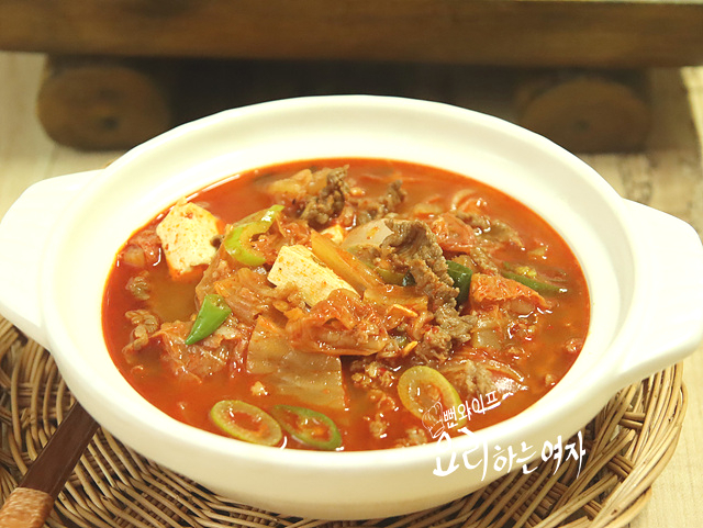 김치찌개 이미지