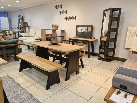 양성국갤러리원주점 이미지