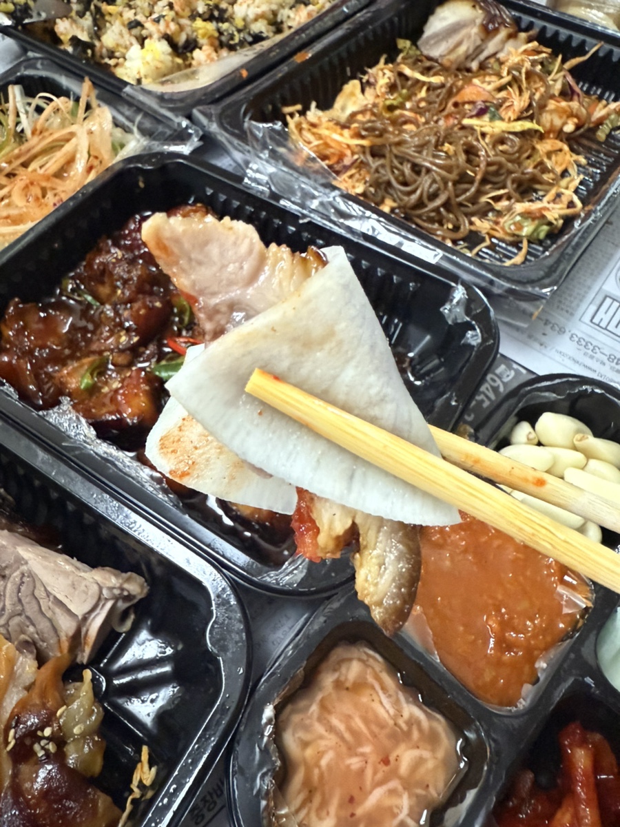 촌놈족발 이미지
