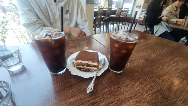 메라빌리아 이미지