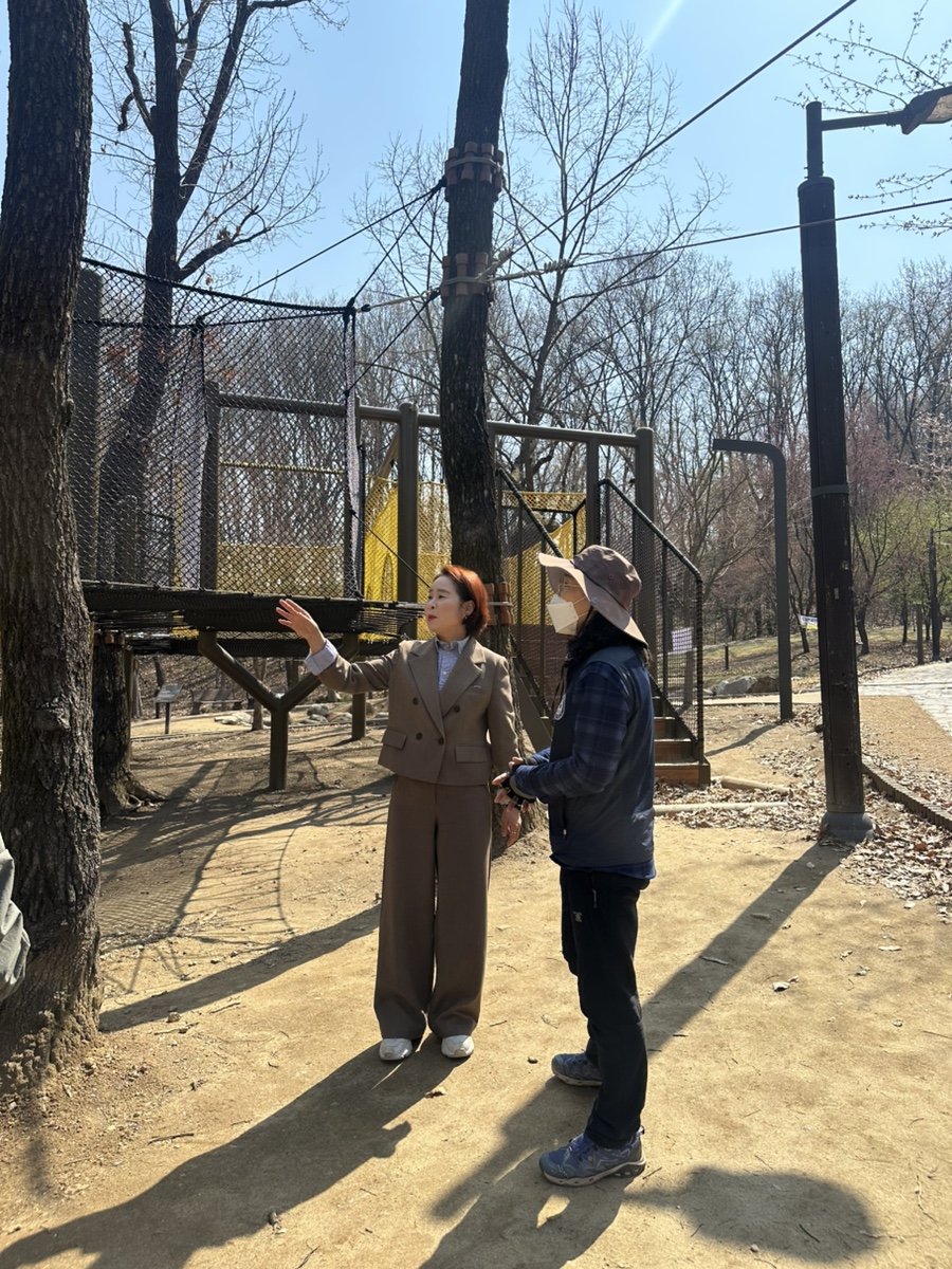 황금산 유아숲체험원 이미지