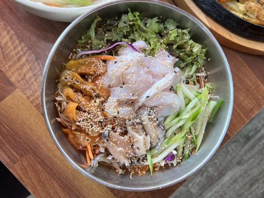 큰손조개구이칼국수 이미지