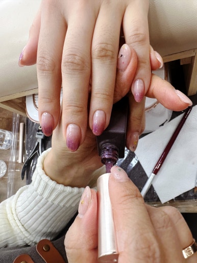 티다르다 네일 이미지