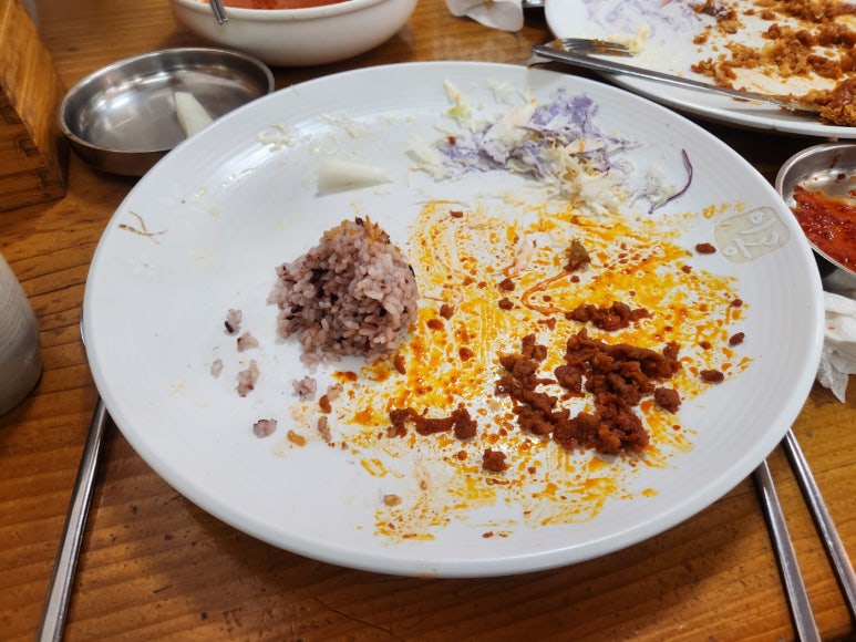 이공비빔국수 이미지