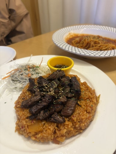 김볶스 이미지