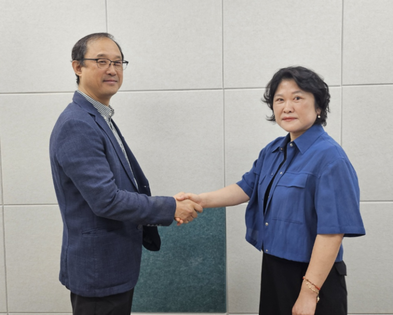 레퍼런스체크 이미지
