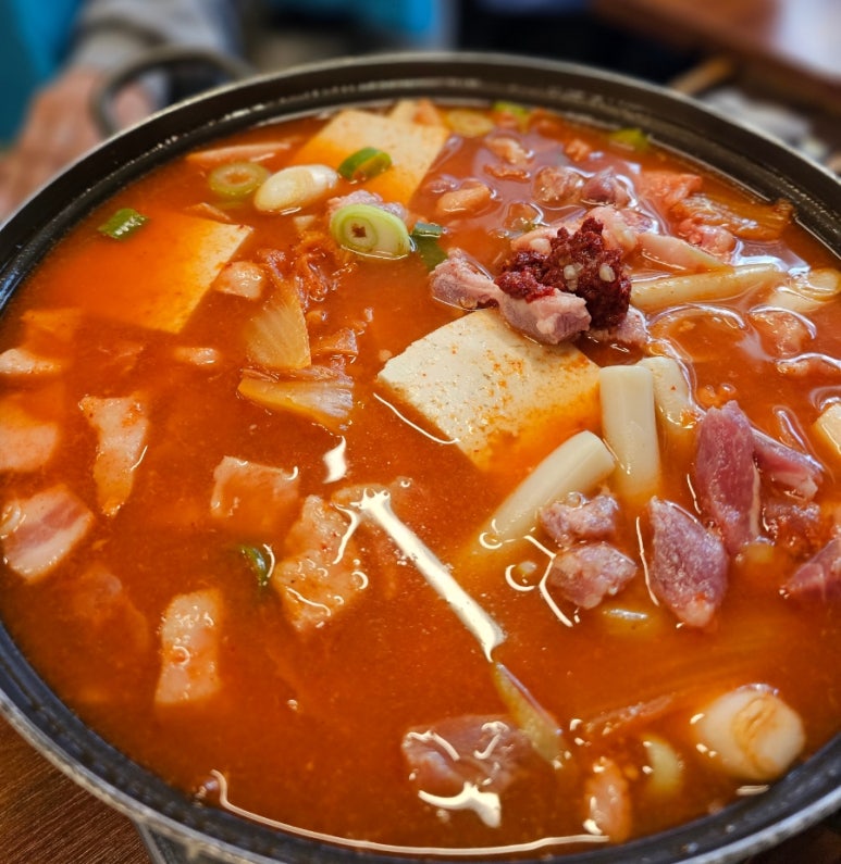 육방고기집 사진 8