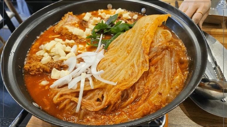 알.고니칼국수 이미지