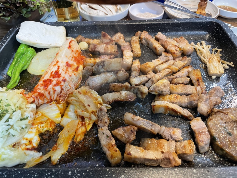 한돈짝갈비 이미지