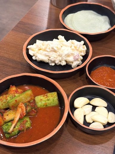 홍춘천치즈닭갈비부대찌개청천1점 이미지
