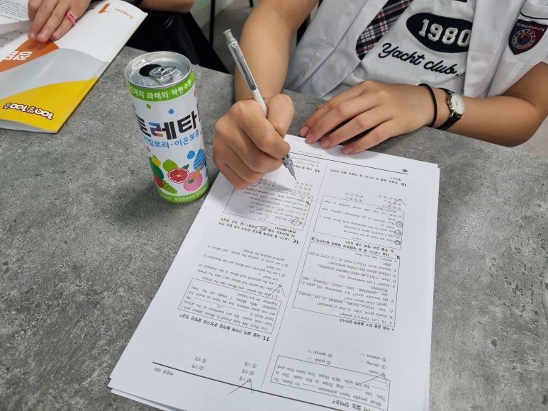 버들중학교 이미지