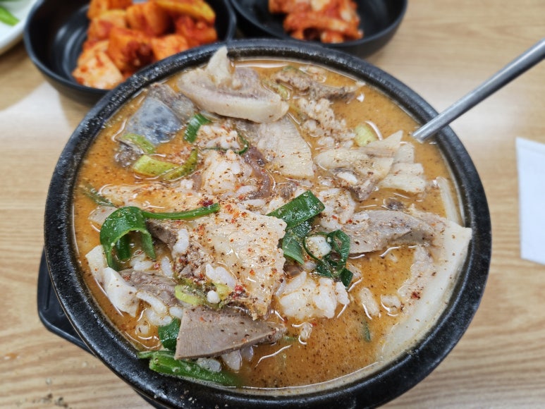 아바이 토종순대국 이미지