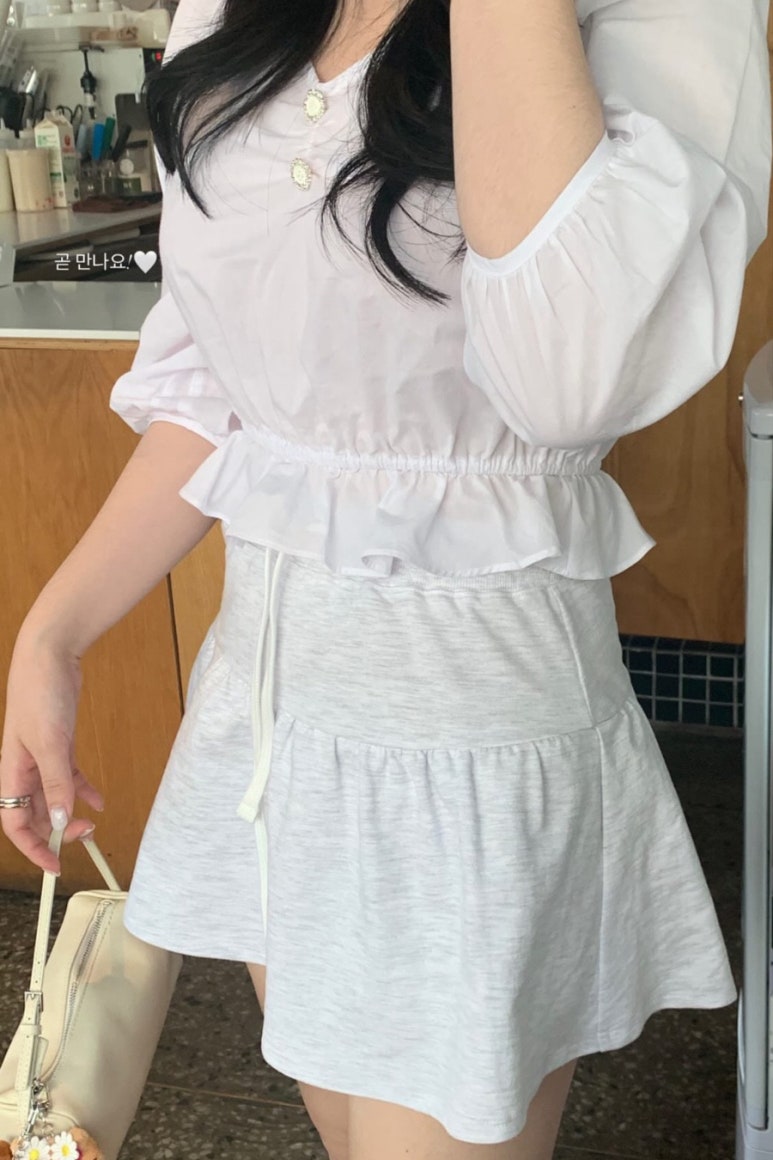 예쁜옷 이미지