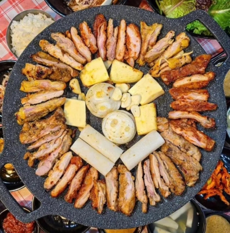 숯불과 닭갈비 이미지