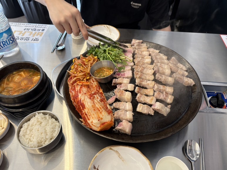 할매 솥뚜껑 삼겹살(망포점) 이미지