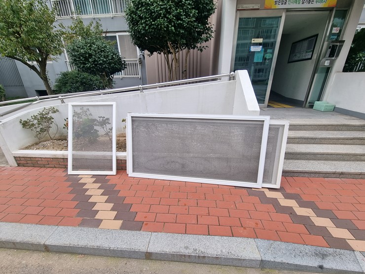 우리열쇠방충망 이미지